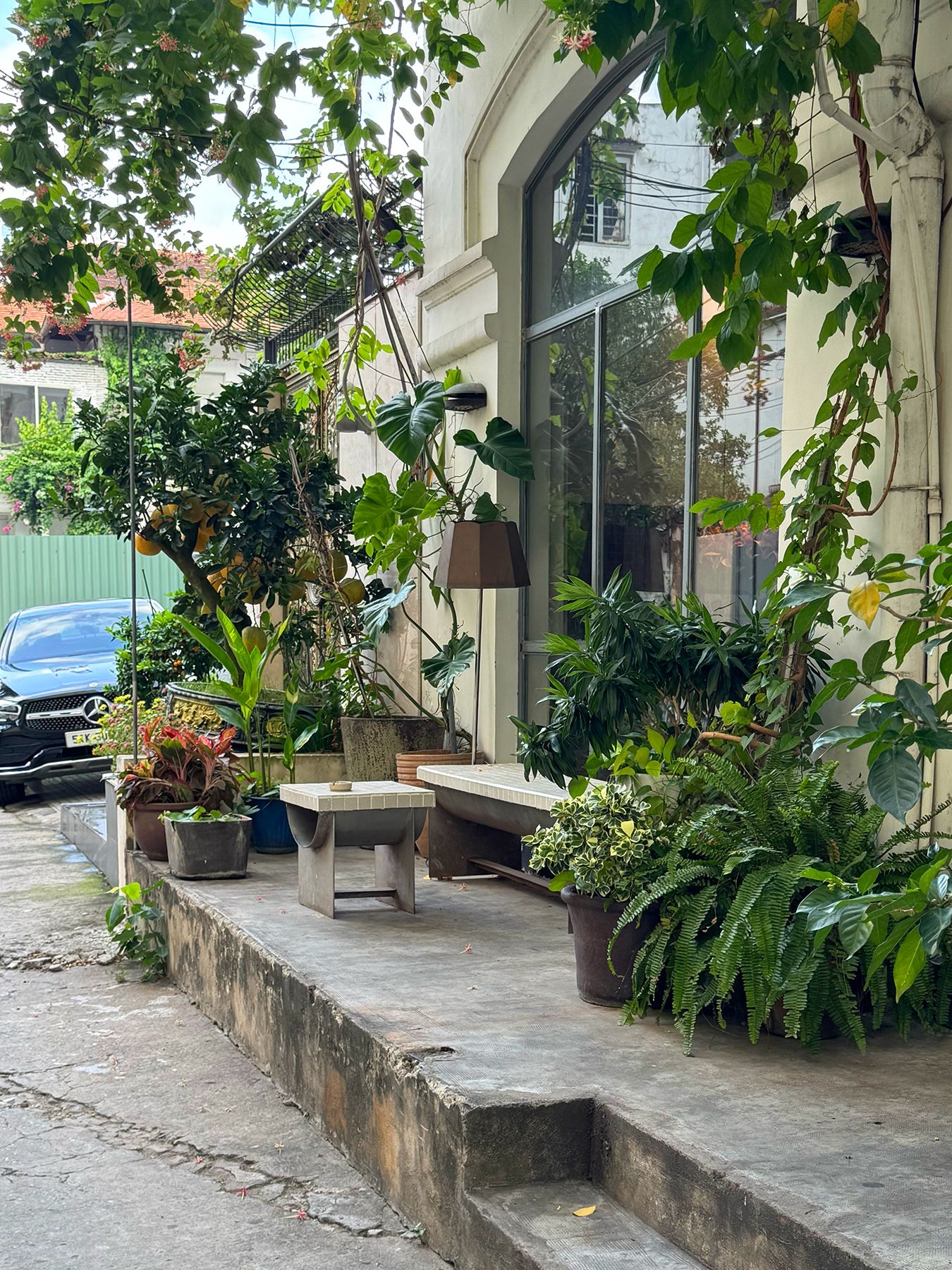 Đường Phạm Ngọc Thạch