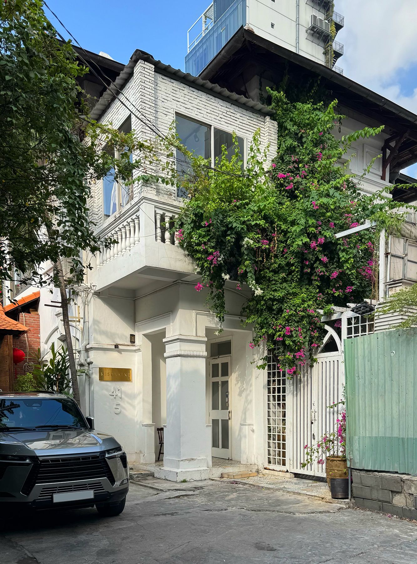 Đường Phạm Ngọc Thạch