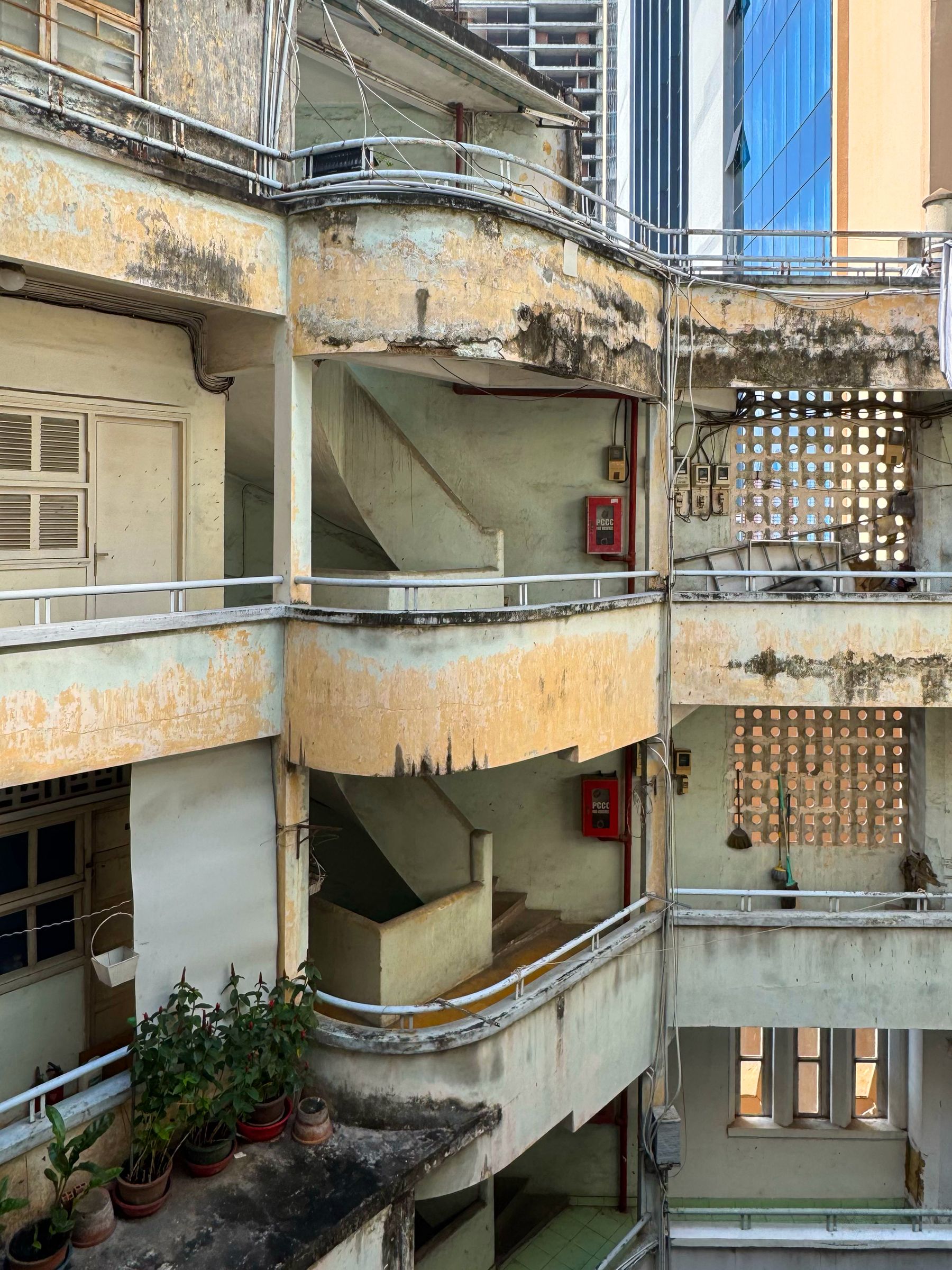 Chung cư 3-5-7 Nguyễn Huệ 