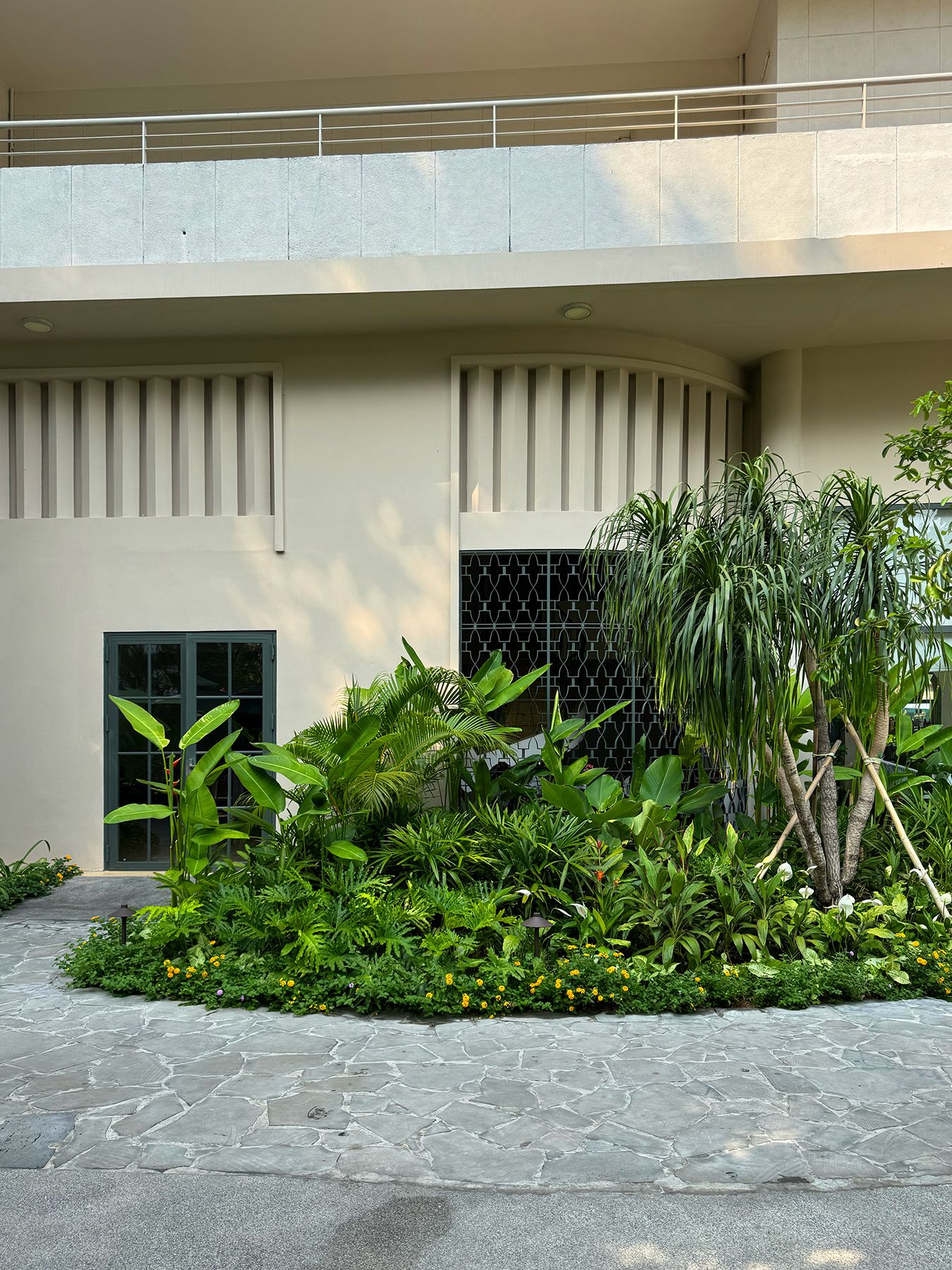 Cao ốc 80 Trần Quốc Thảo 