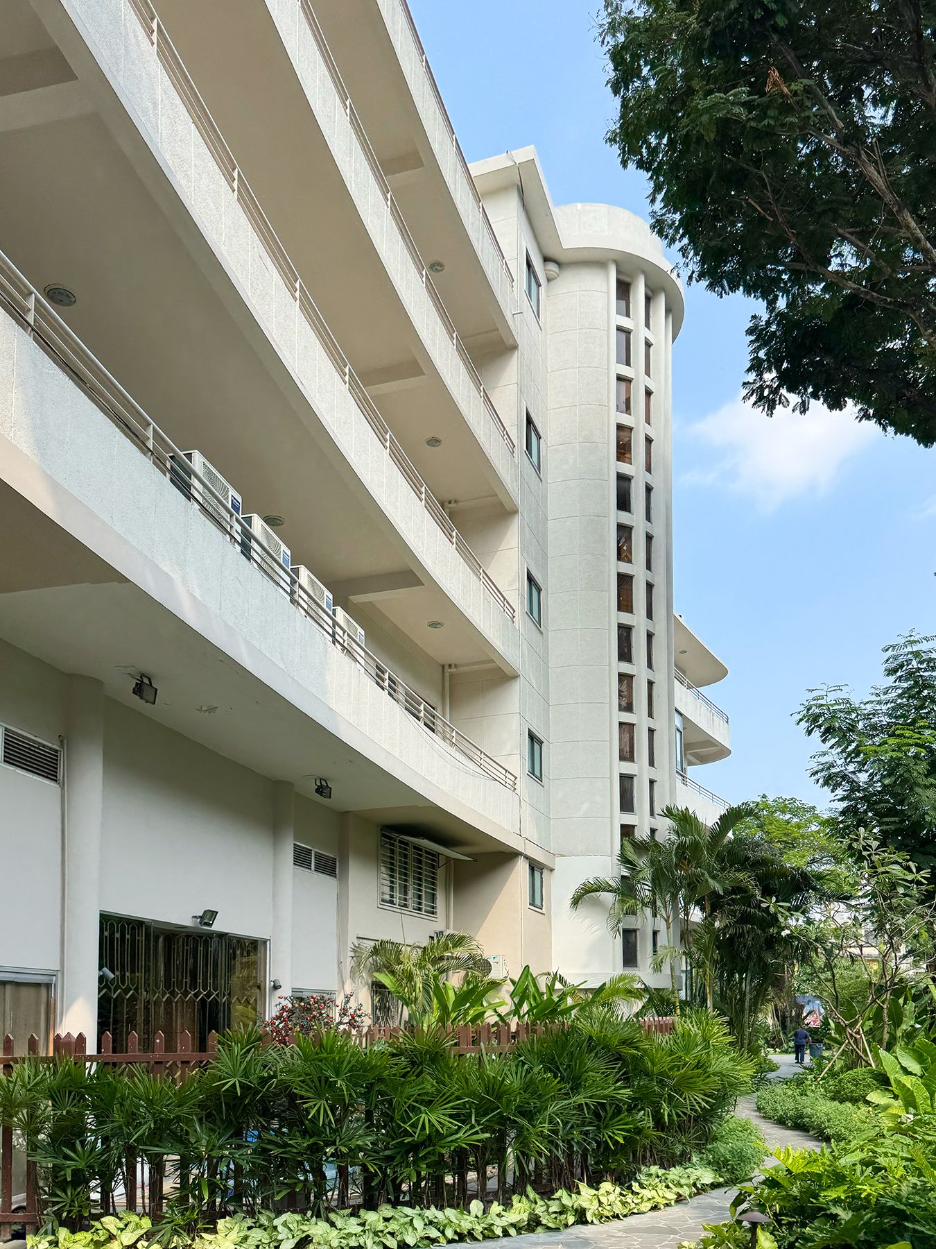 Cao ốc 80 Trần Quốc Thảo 