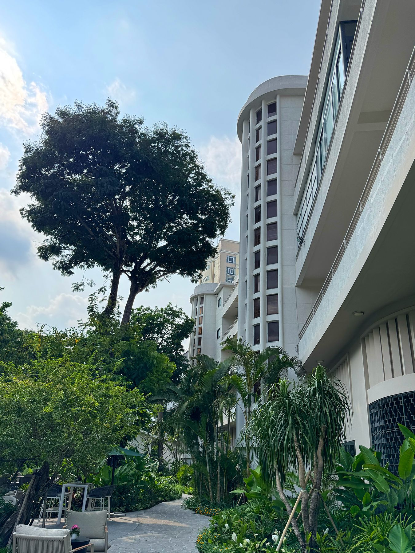 Cao ốc 80 Trần Quốc Thảo 