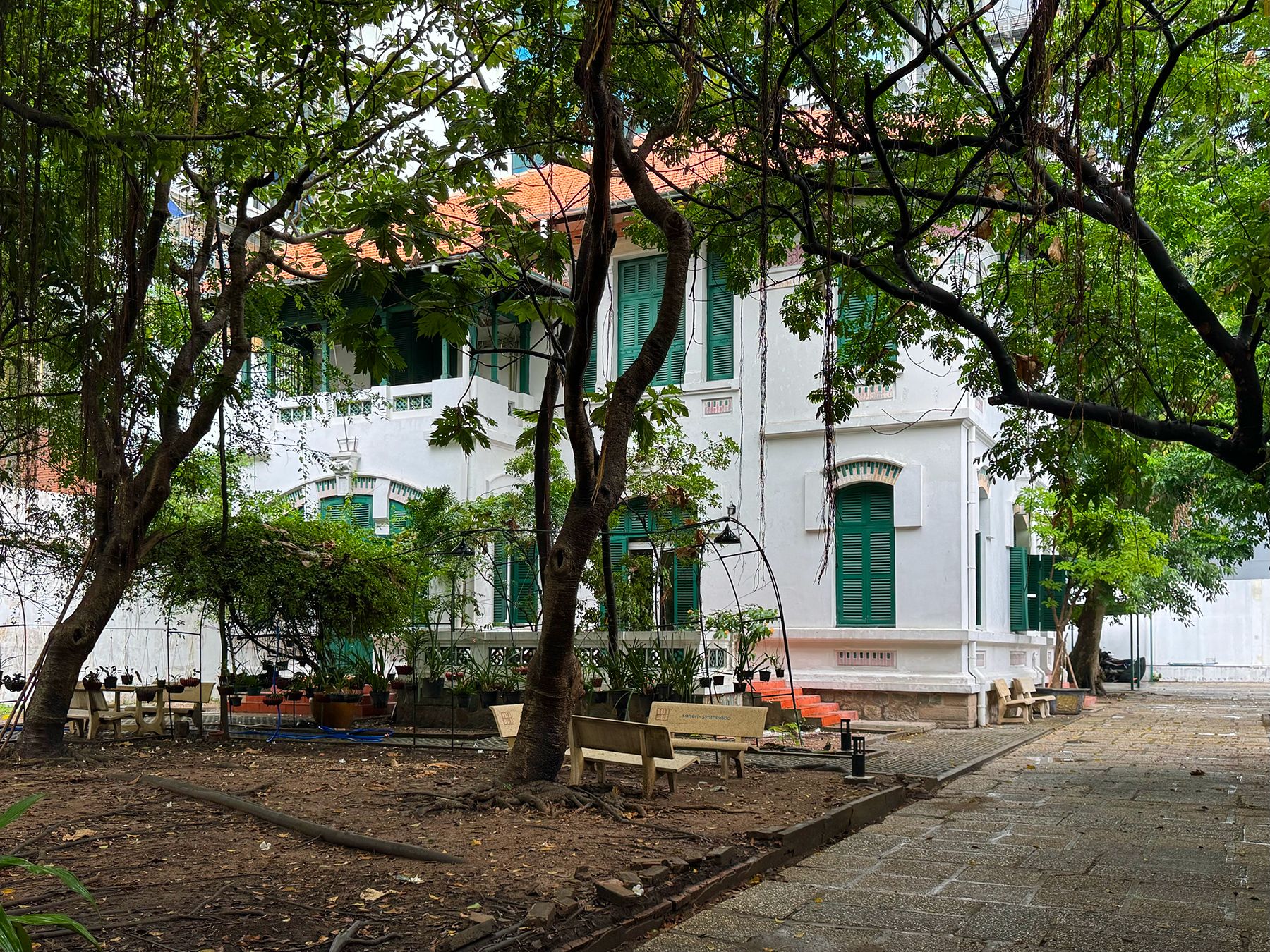 Viện Viễn Đông Bác Cổ Sài Gòn