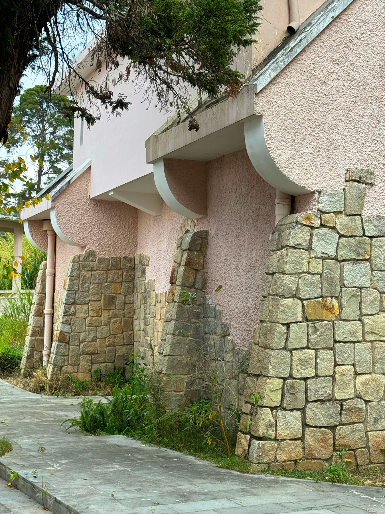 Tu viện Biển Đức Đà Lạt