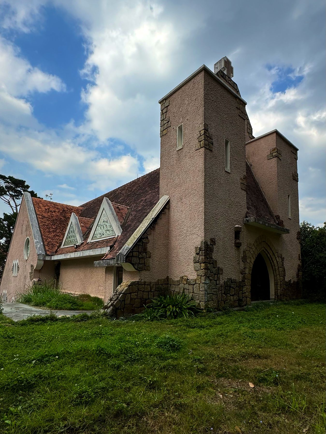 Tu viện Biển Đức Đà Lạt