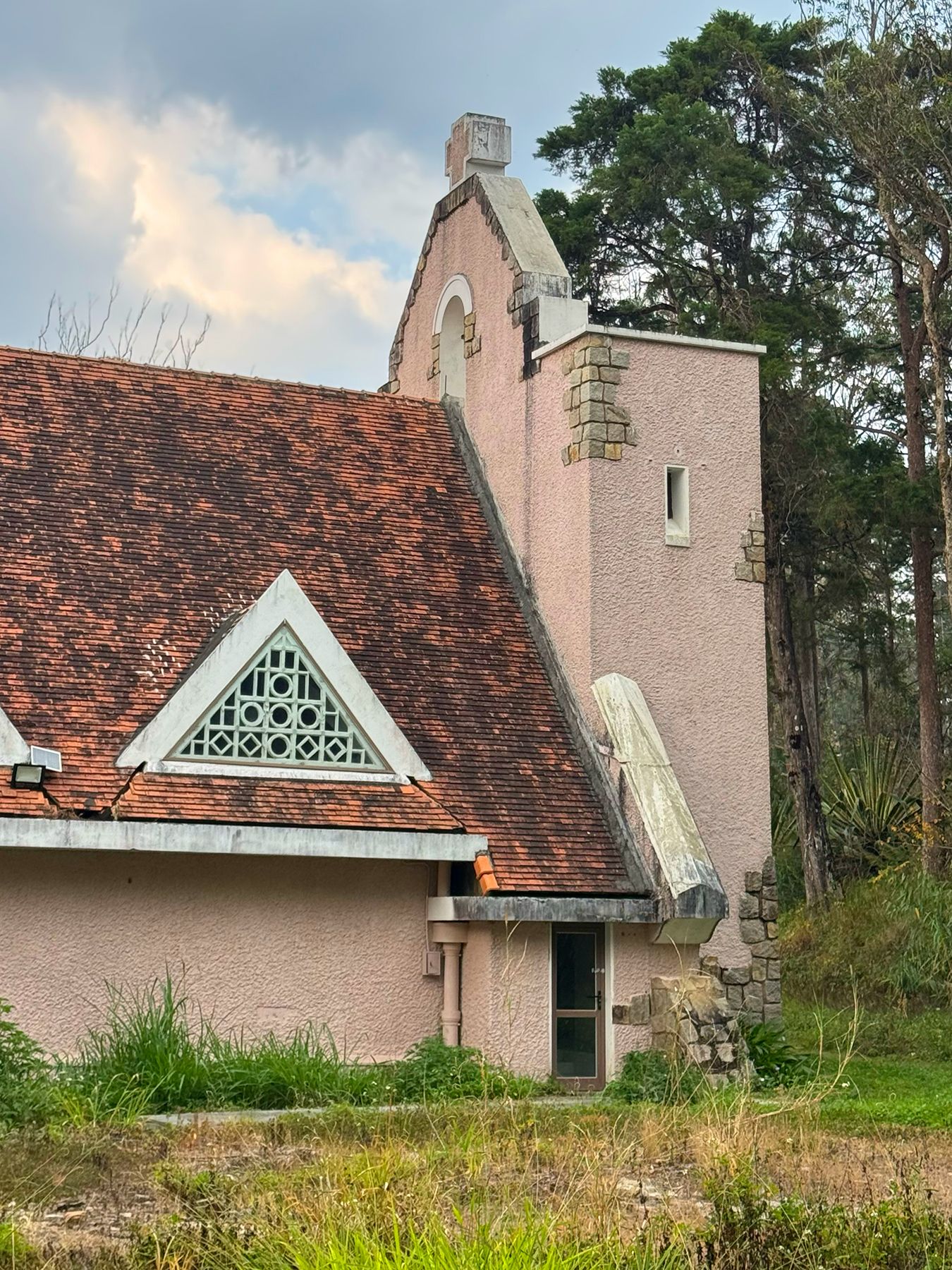 Tu viện Biển Đức Đà Lạt