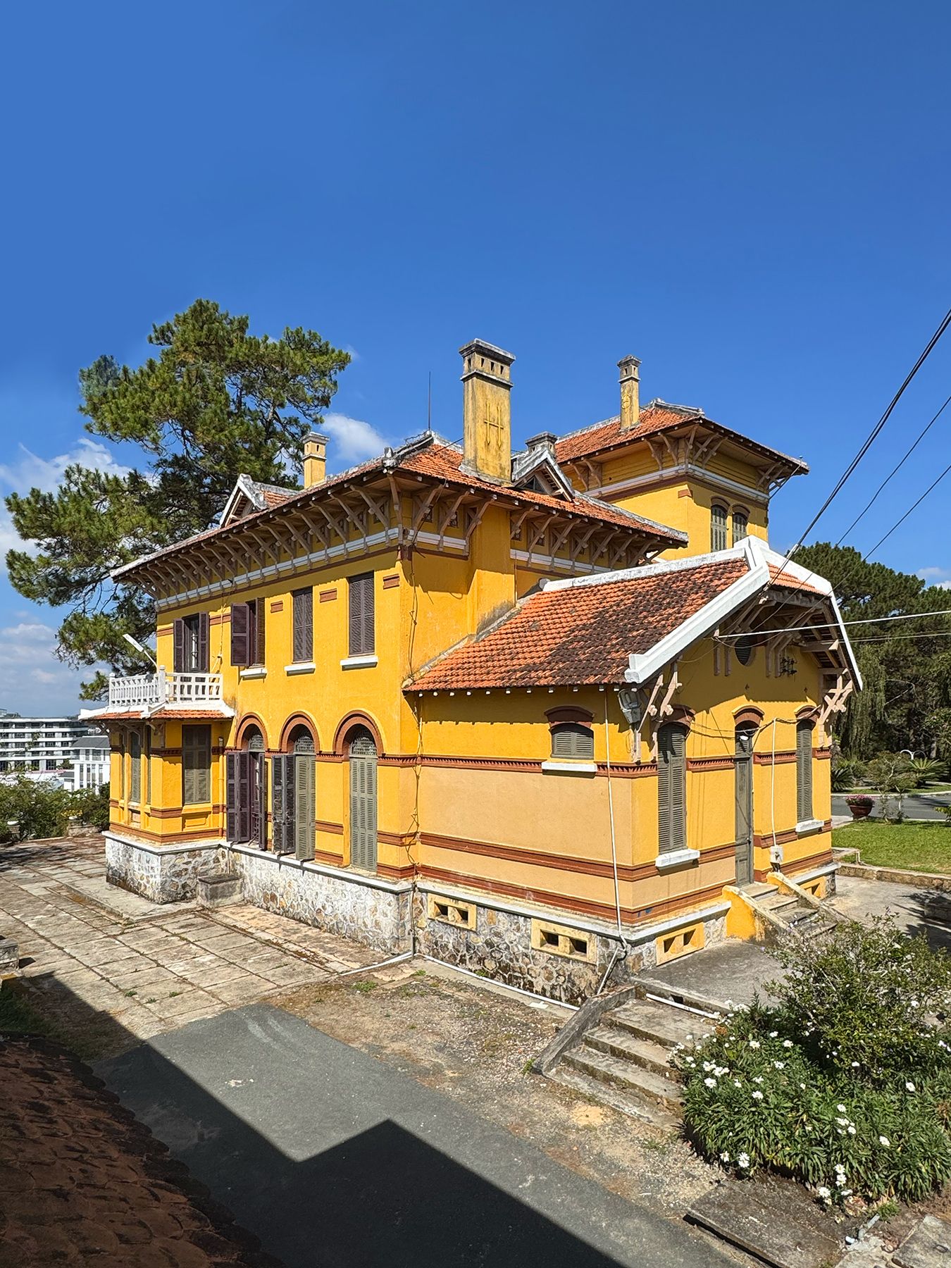 Dinh Nguyễn Hữu Hào 