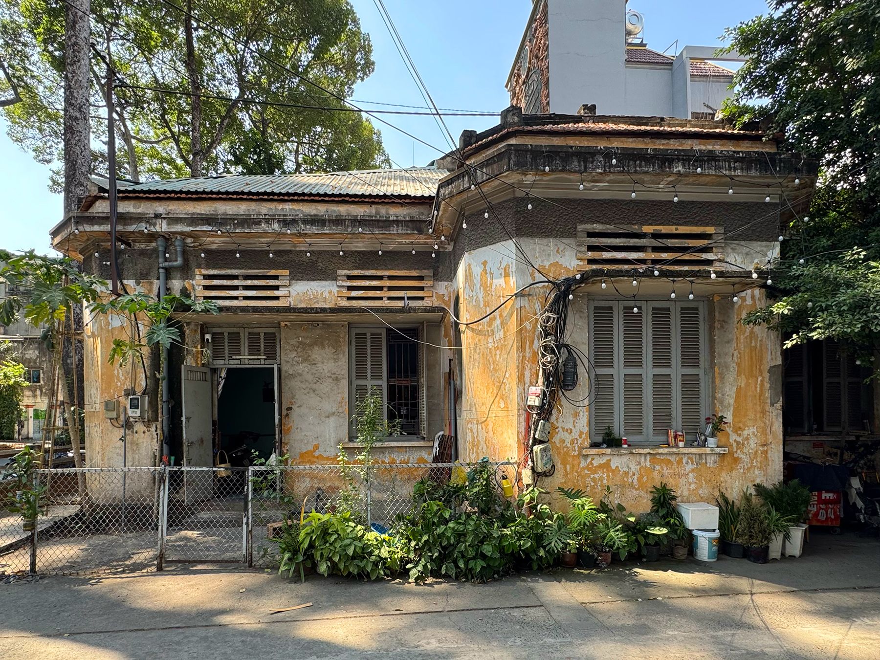 Biệt thự số 10 Sương Nguyệt Anh 