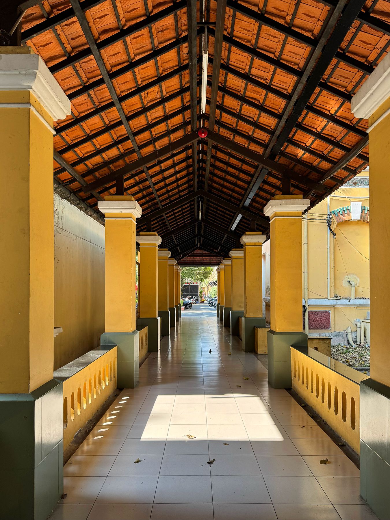 Trường Nguyễn Thị Minh Khai 