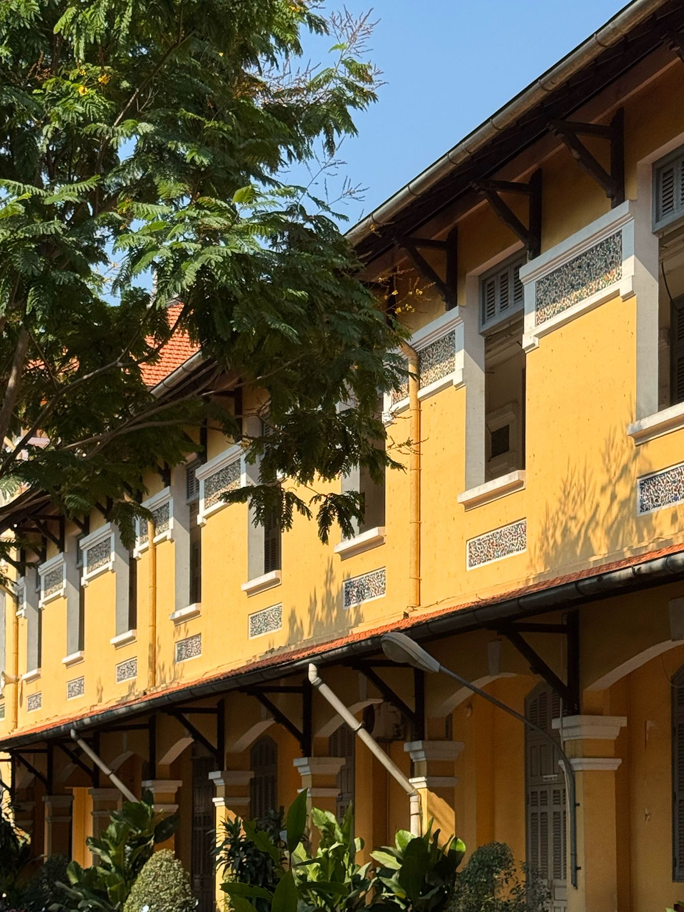 Trường Nguyễn Thị Minh Khai 