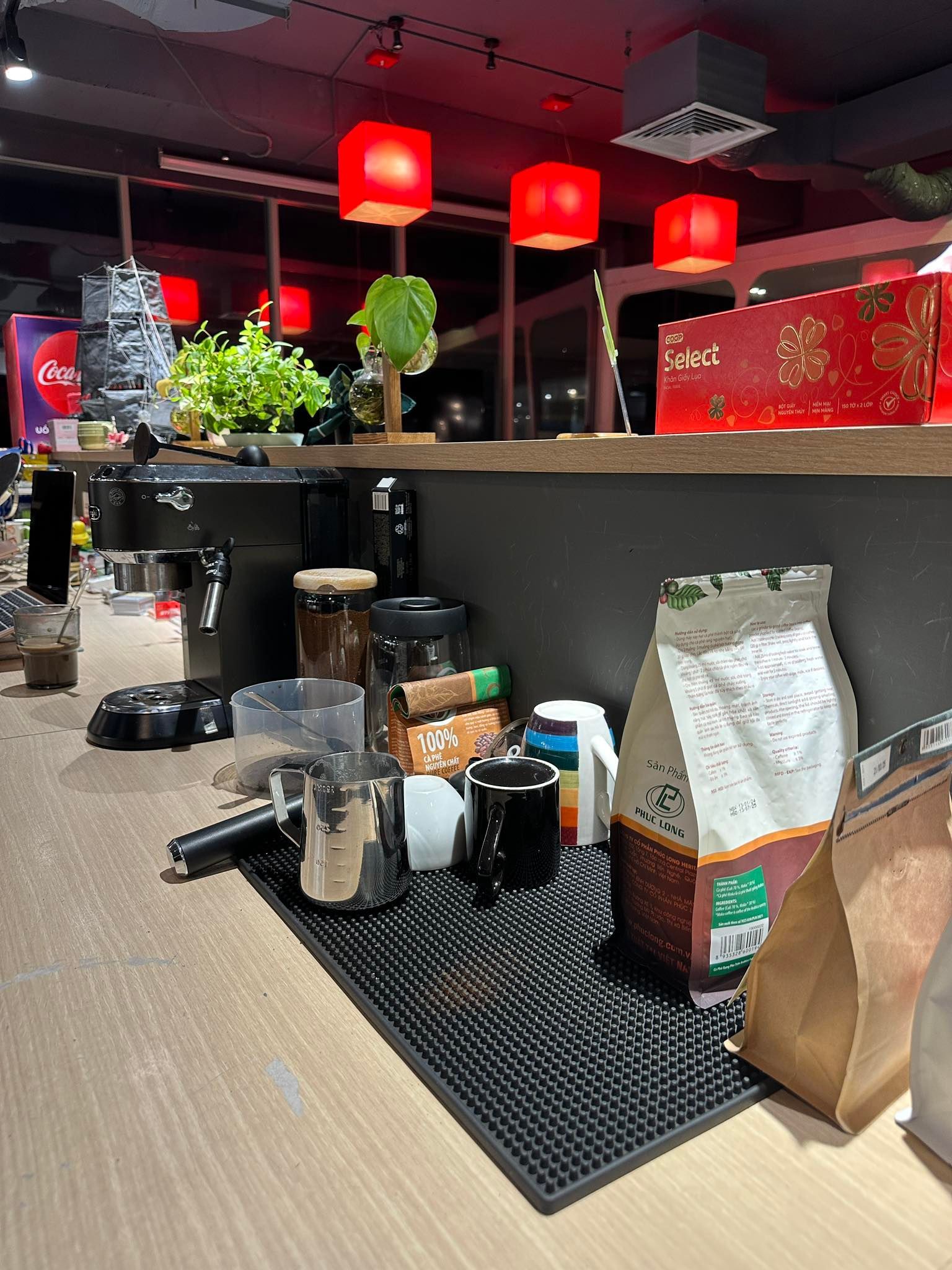 Văn phòng làm việc như thế nào?